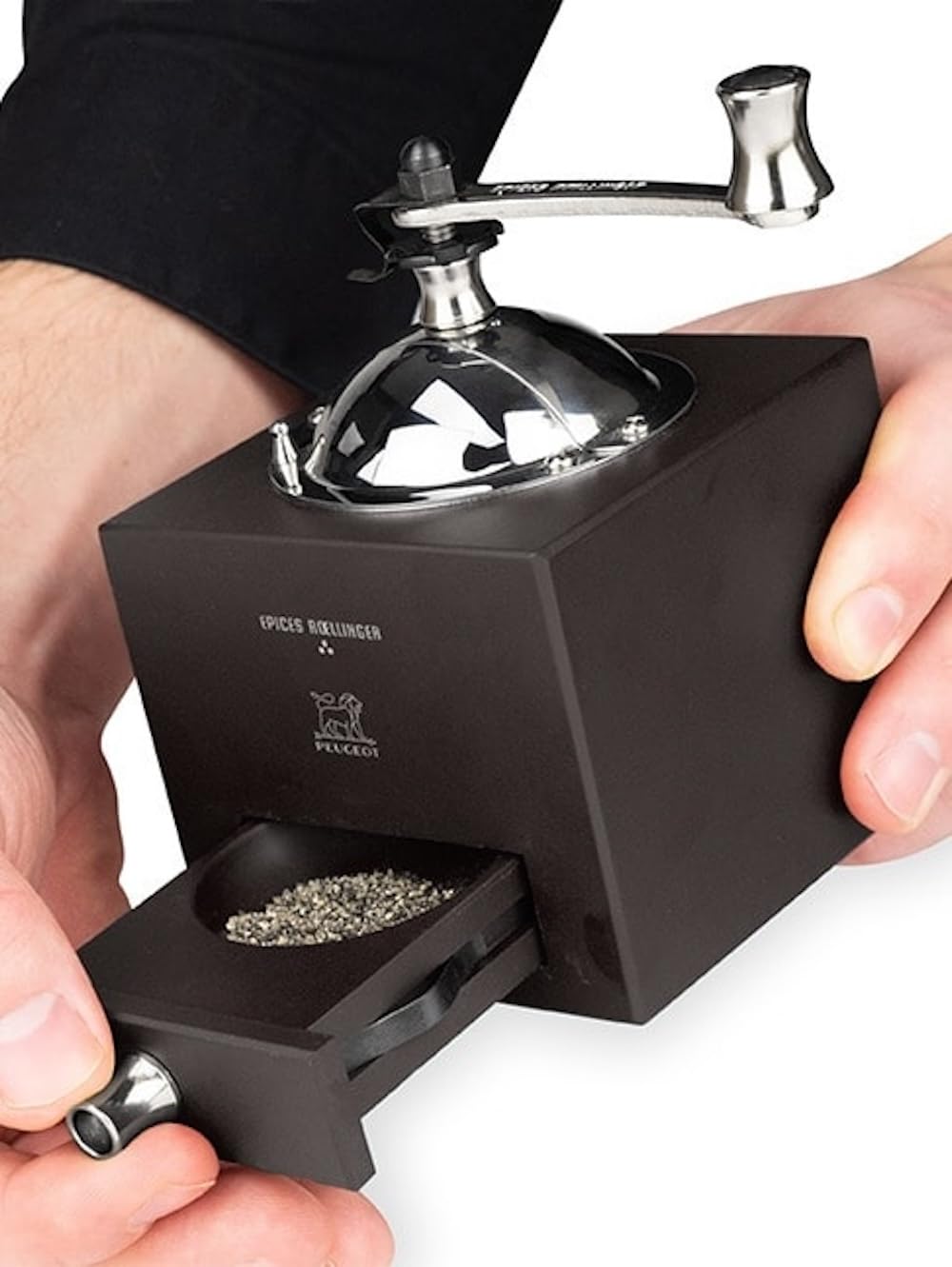 Plastic-Free Beechwood & Steel Pepper Mill, Lifetime Mechanism – Peugeot Olivier Roellinger