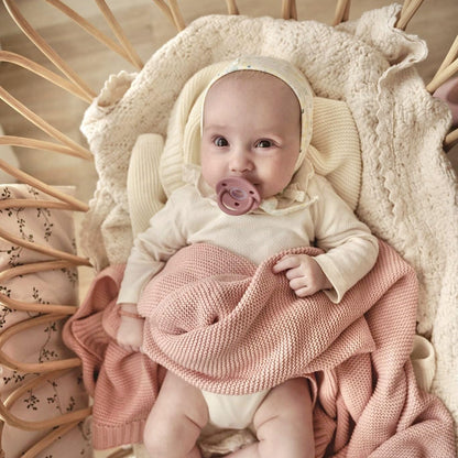 Bleu La La Heritage Knit Blanket: 100% Organic Cotton Luxury