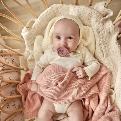 Bleu La La Heritage Knit Blanket: 100% Organic Cotton Luxury