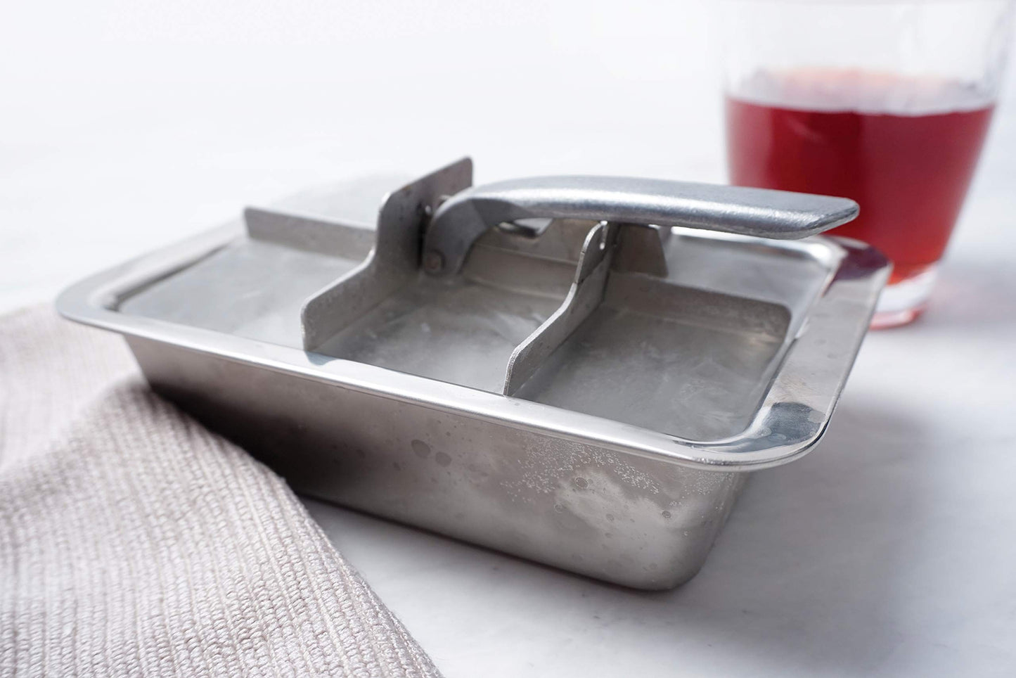 Microplastic-Free Stainless Steel Ice Cube Tray – RSVP Endurance