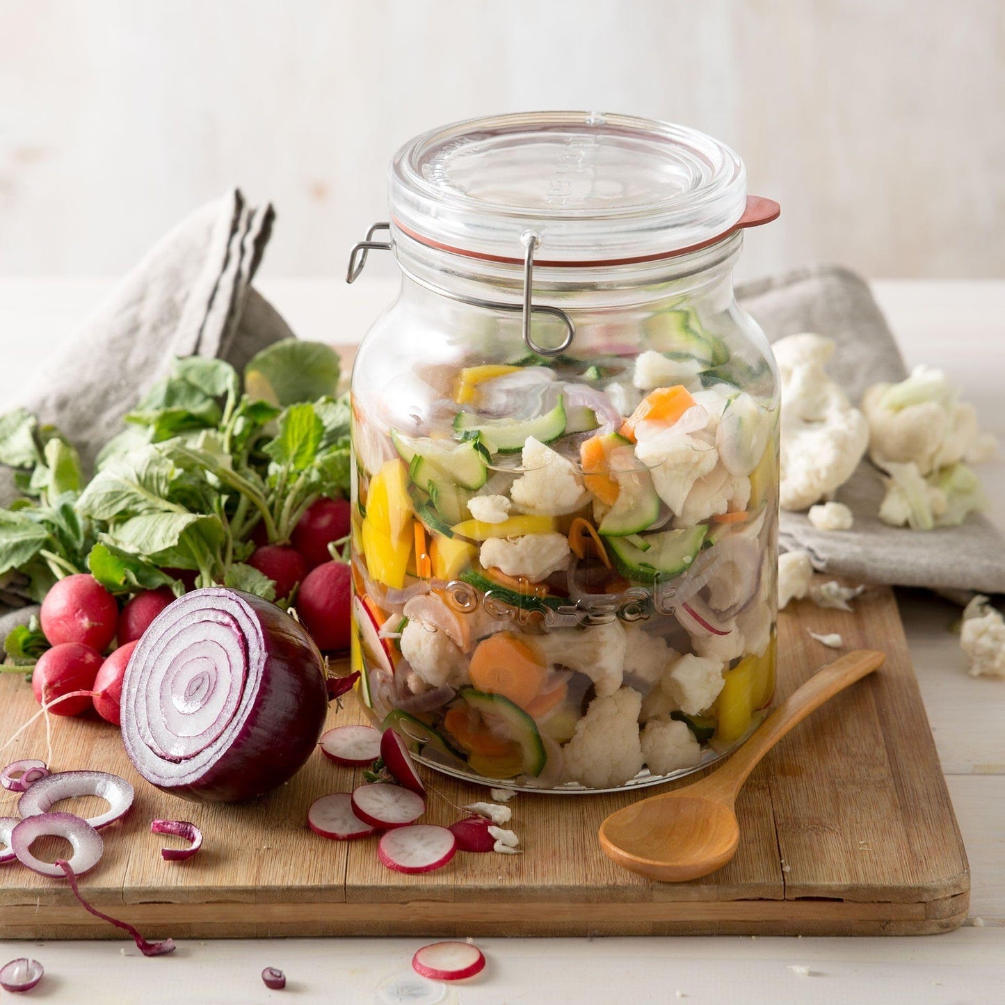 Airtight Glass Lock-Eat Storage Jar, 2 L, Italian-Made – Luigi Bormioli