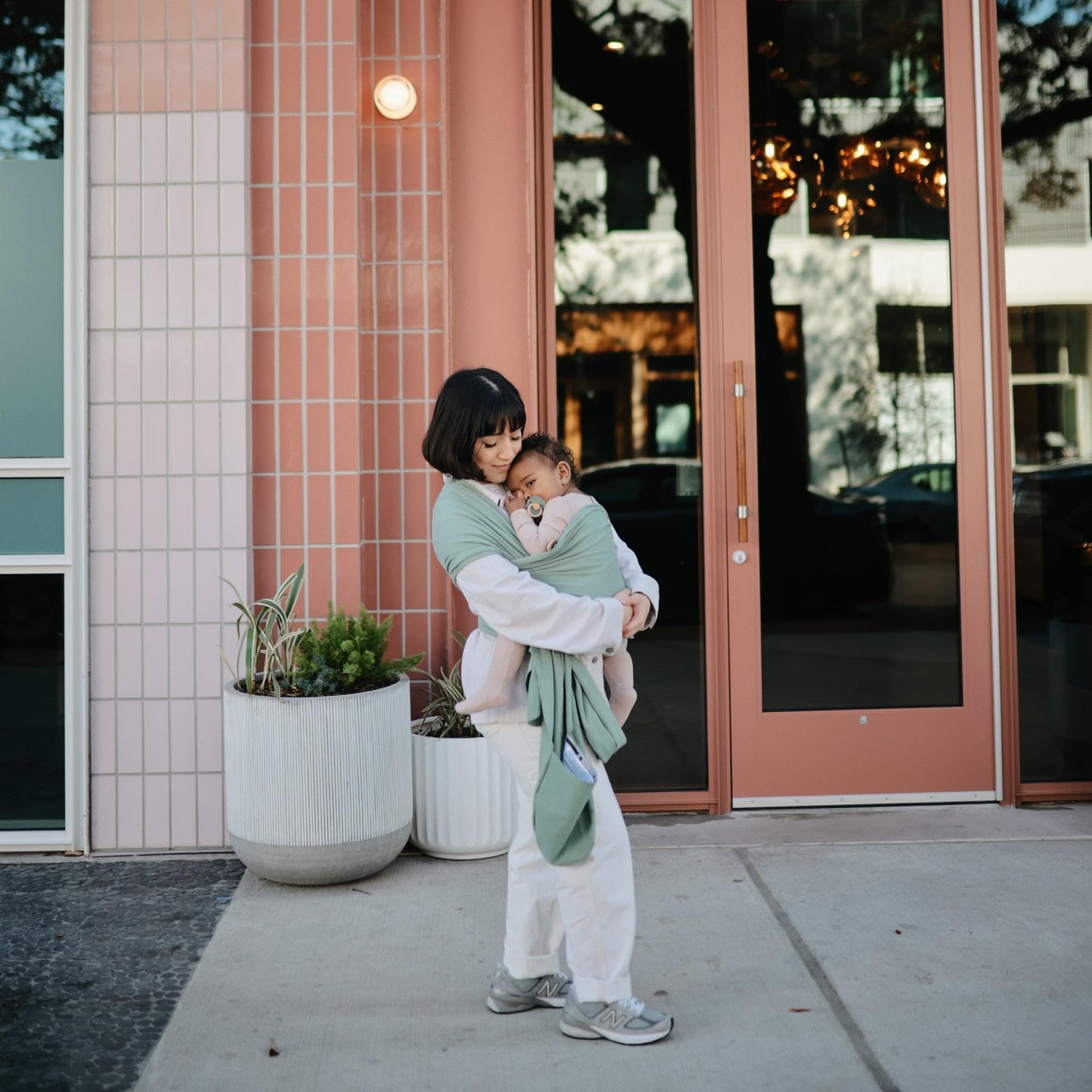 Non-Toxic Baby & Kids: Mushie Organic Cotton Baby Wrap Carrier
