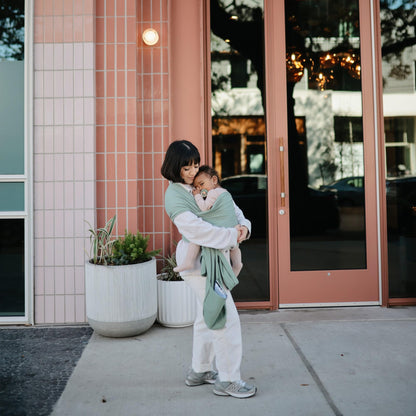 Non-Toxic Baby & Kids: Mushie Organic Cotton Baby Wrap Carrier