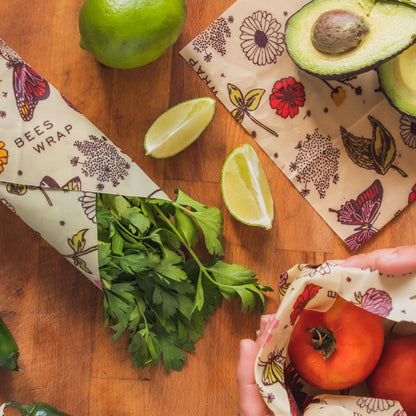 Plastic-Free Vegan Reusable Food Wrap Roll – Bee's Wrap
