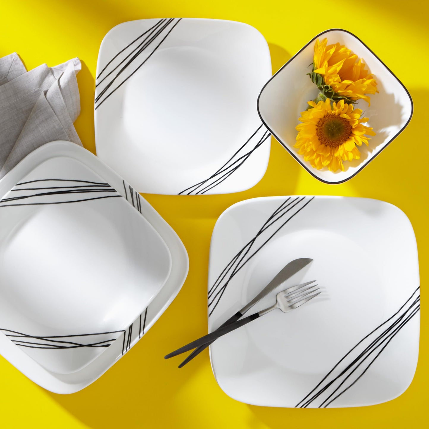Non-Toxic Glass Dinnerware Set, Service for 6 – Corelle Wandering Grove