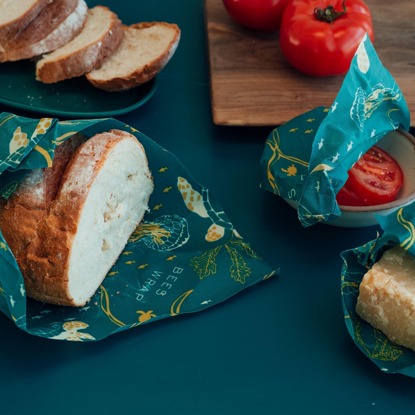 Plastic-Free Vegan Reusable Food Wrap Roll – Bee's Wrap