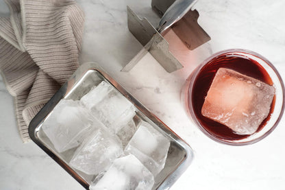 Microplastic-Free Stainless Steel Ice Cube Tray – RSVP Endurance