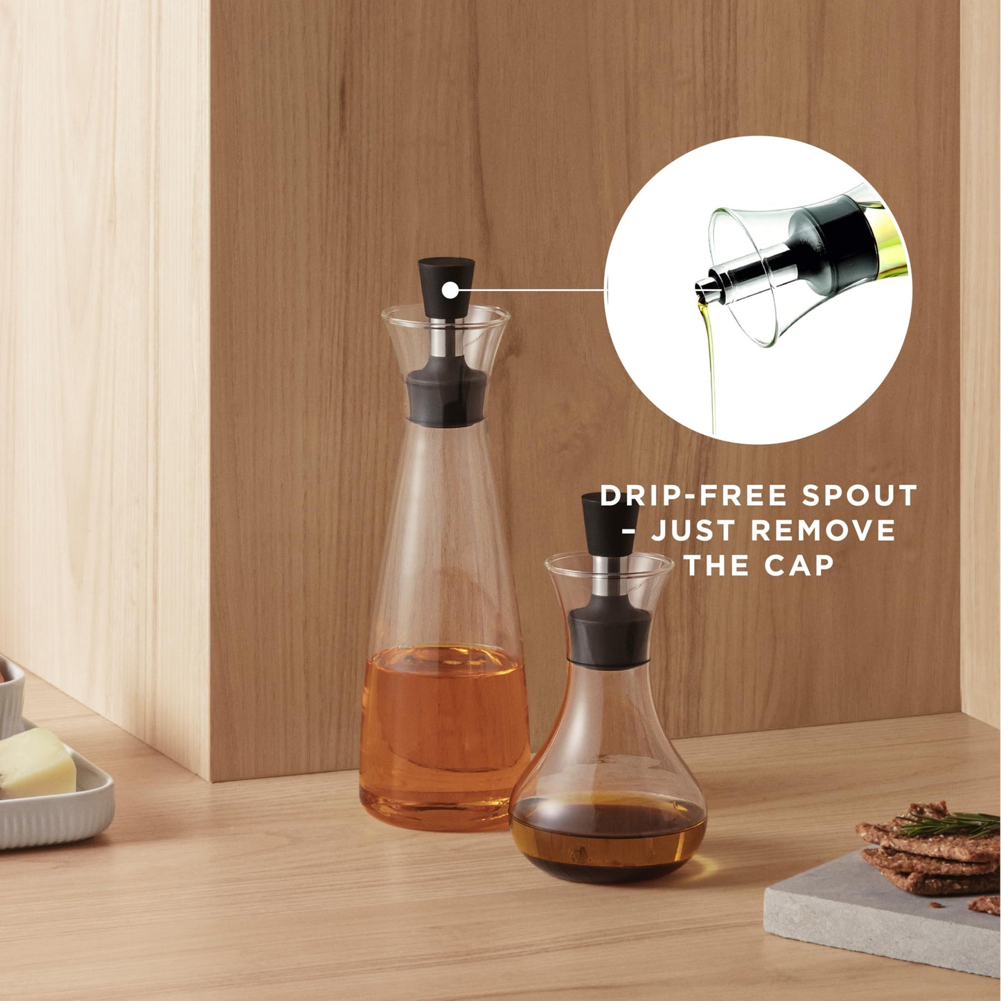 Plastic-Free Borosilicate Glass Oil & Vinegar Carafe – Eva Solo
