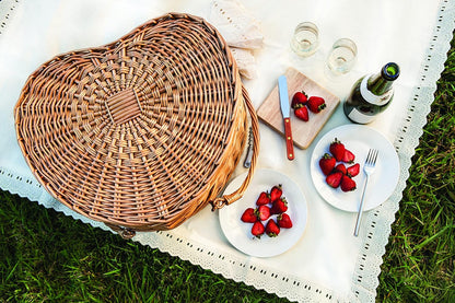 Picnic Time Heart Picnic Basket for 2 (Handwoven Antique Willow)