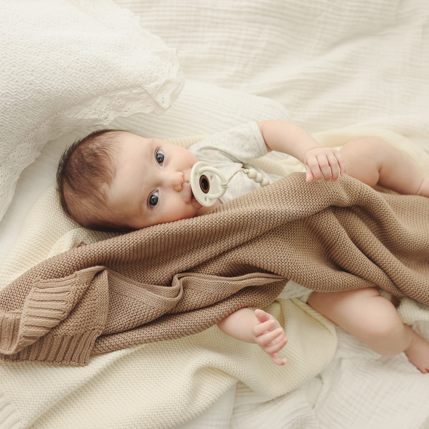 Bleu La La Heritage Knit Blanket: 100% Organic Cotton Luxury