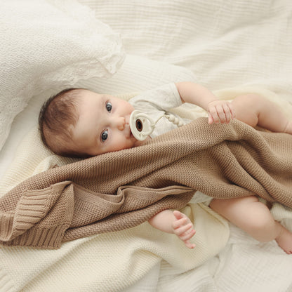 Bleu La La Heritage Knit Blanket: 100% Organic Cotton Luxury