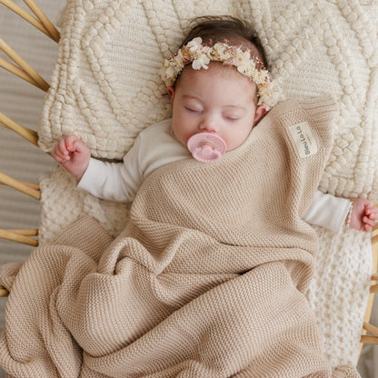 Bleu La La Heritage Knit Blanket: 100% Organic Cotton Luxury