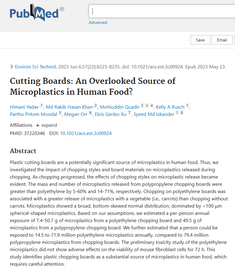 Updated 2025 research in Environmental Health Perspectives showed that mice fed food from plastic boards developed intestinal inflammation, gut microbiome changes, and liver issues, highlighting potential human risks.